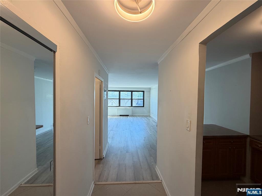 285 Aycrigg Avenue 4C - Photo 2