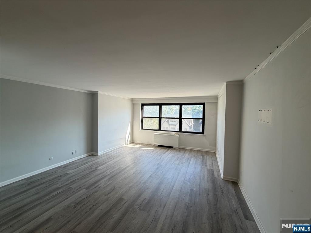 285 Aycrigg Avenue 4C - Photo 3