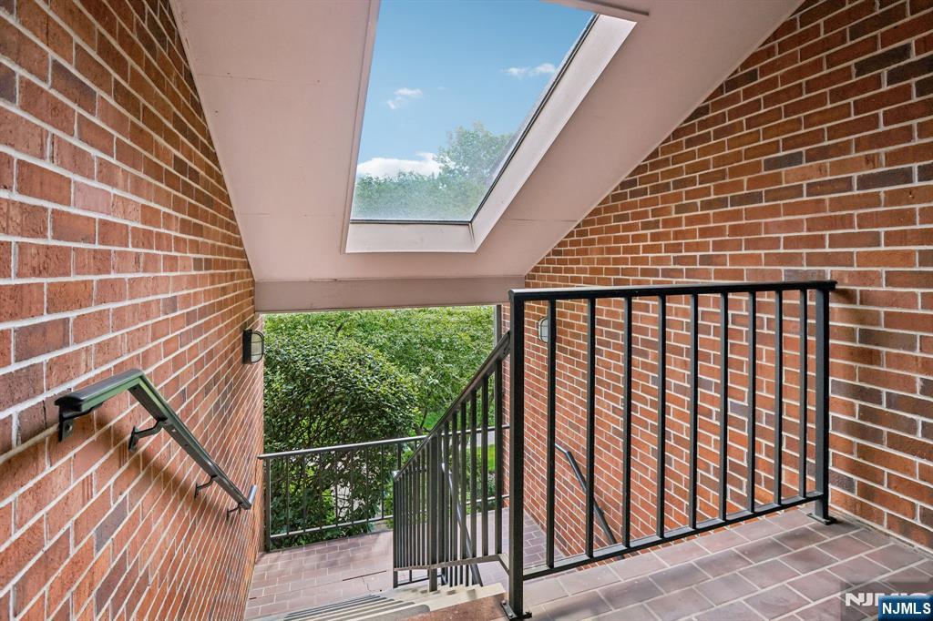10 Wadsworth Court