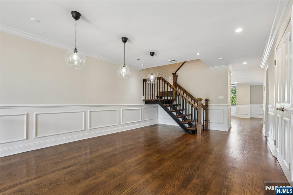 10 Wadsworth Court