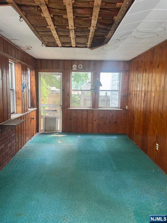 18 Shelley Ct, Bergenfield, NJ 07621