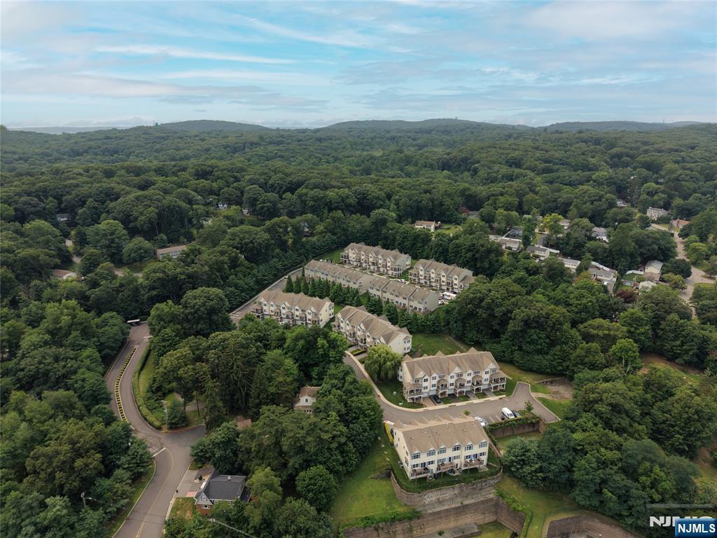 42nd image of 15 Halina Ln, Butler Borough, NJ 07405 | MLS# 26027111