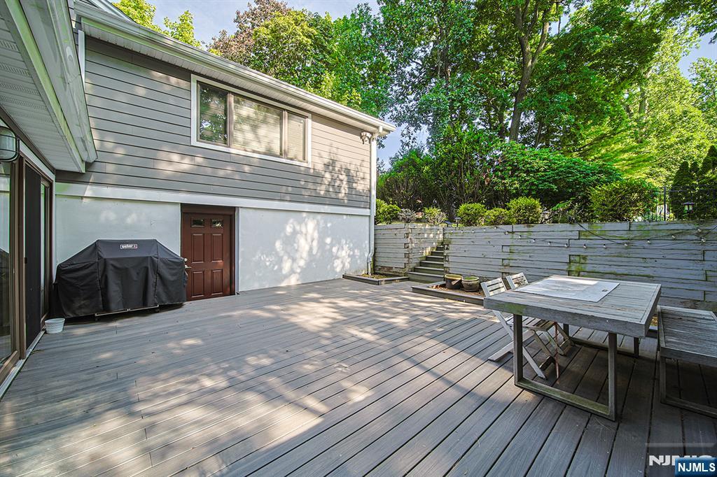 570 Grandview Terrace — photo 32