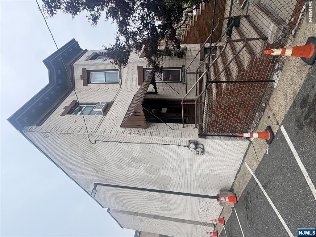 358 McKinley Street - Photo 1