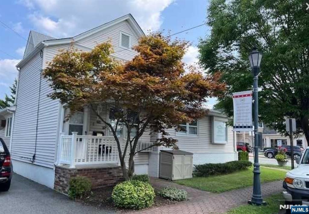 20th image of 258 Everett Ave, Wyckoff, NJ 07481 | MLS# 26027132