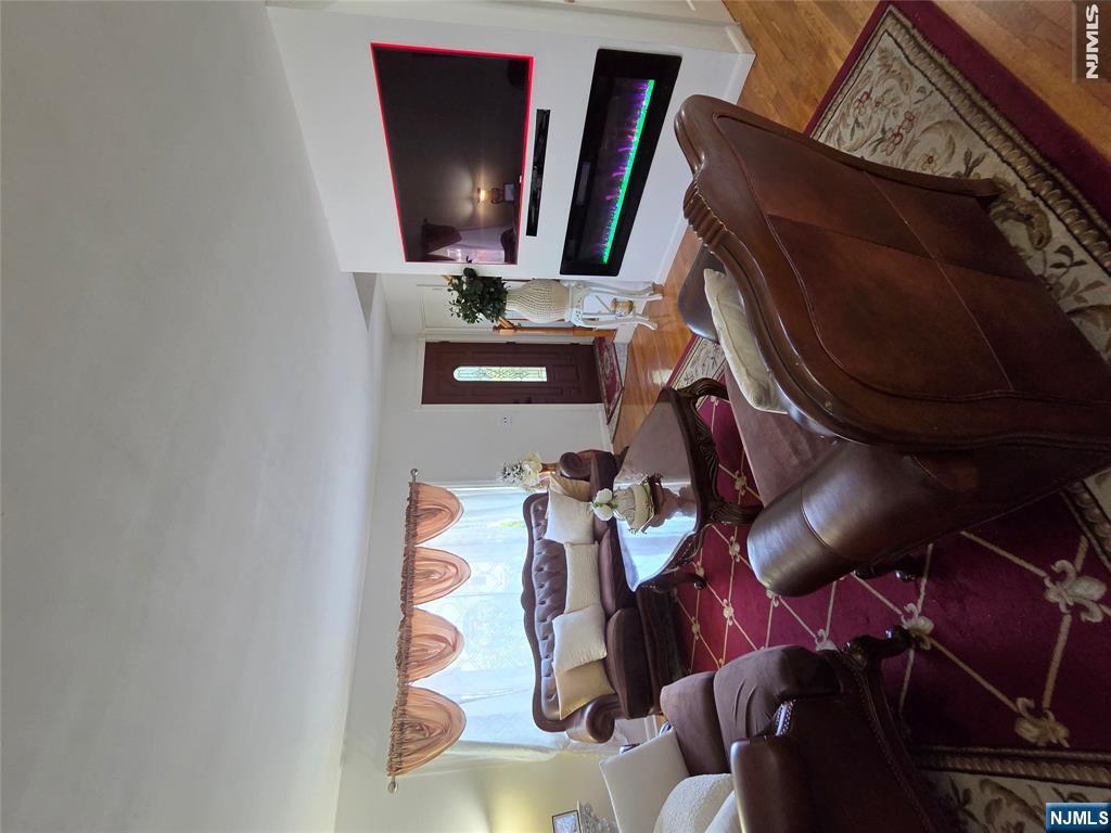 147 Merritt Ave, Bergenfield, NJ 07621