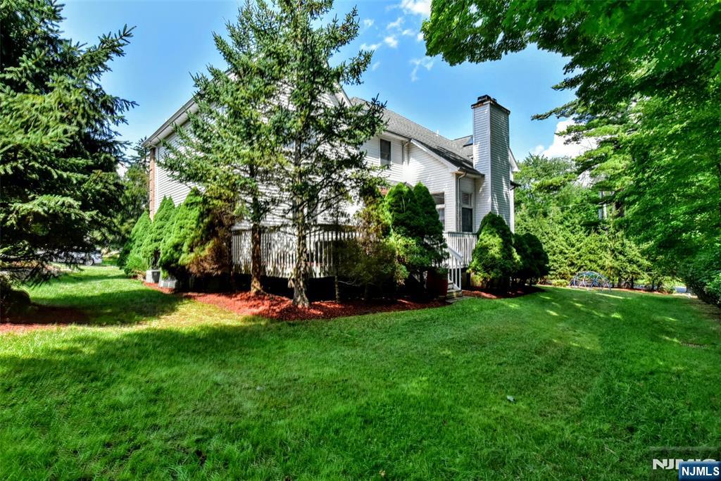 2 Concord Court — photo 41
