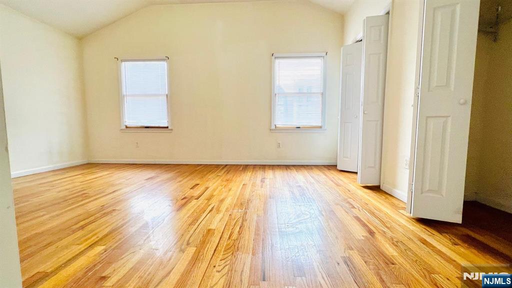 38 Vroom Street — photo 17