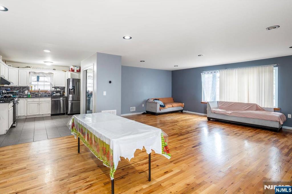 3rd image of 278 Hillside Ave, Hillside, NJ 07205 | MLS# 26027161
