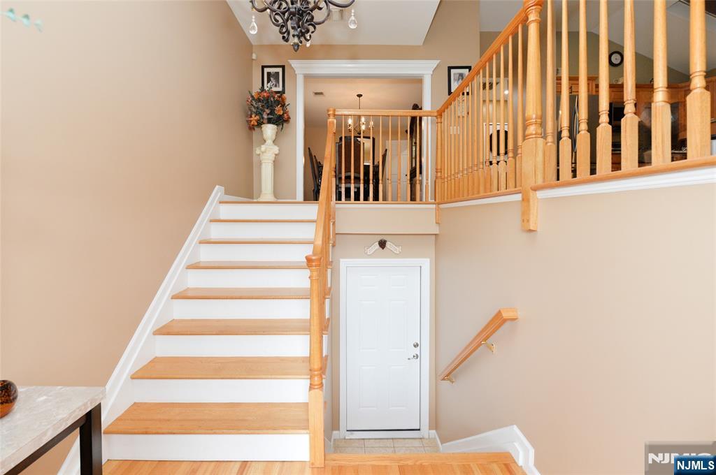 120 Corabelle Avenue - Photo 3