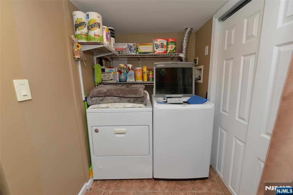120 Corabelle Avenue — photo 43
