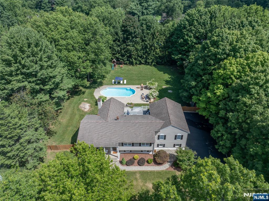 19  Robin Road , Mahwah, NJ, 07430