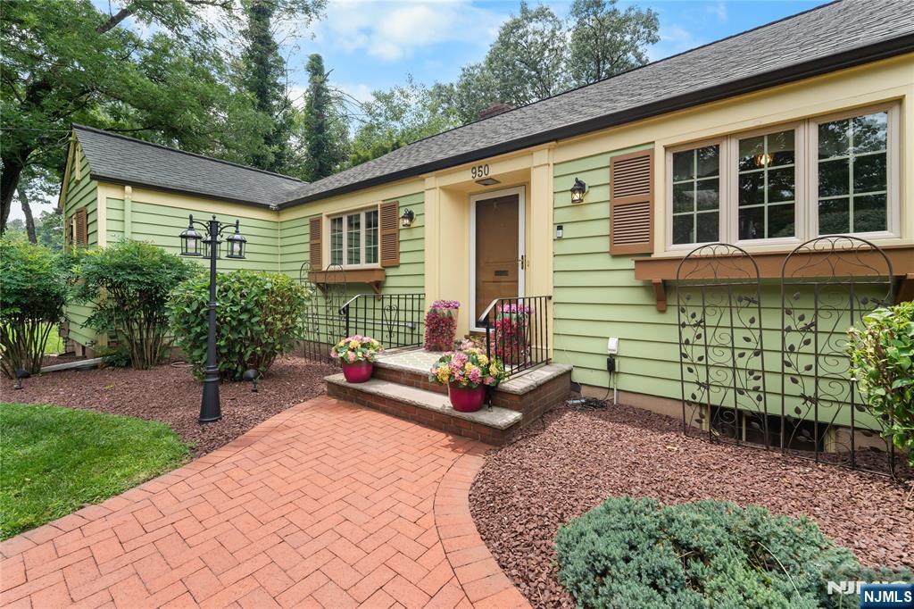 4th image of 950 Belvidere, Plainfield, NJ 07060 | MLS# 26027198