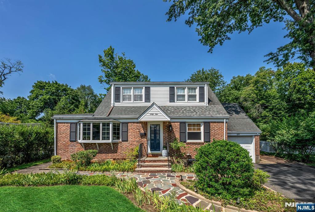 69 7th Street - Photo 1