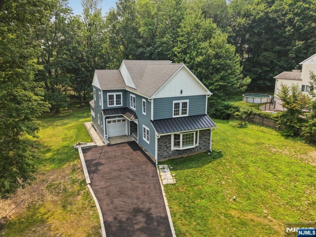 72 Sparrowbush Road — photo 50