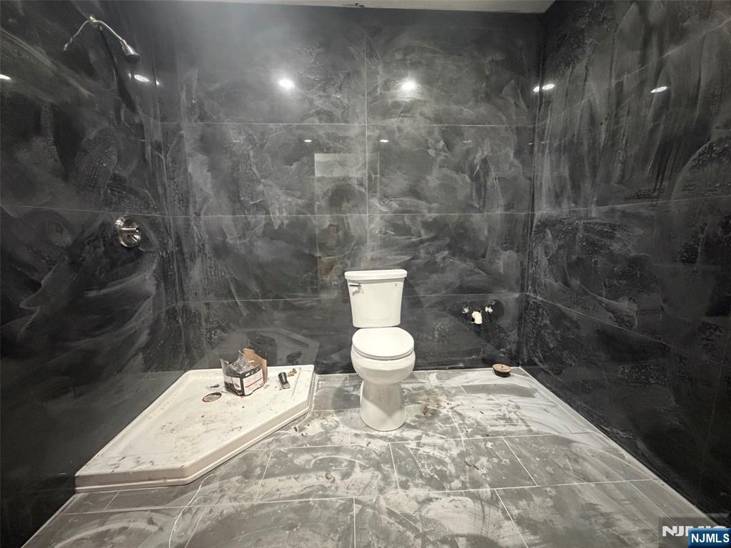 792 Belmont Avenue - Photo 5