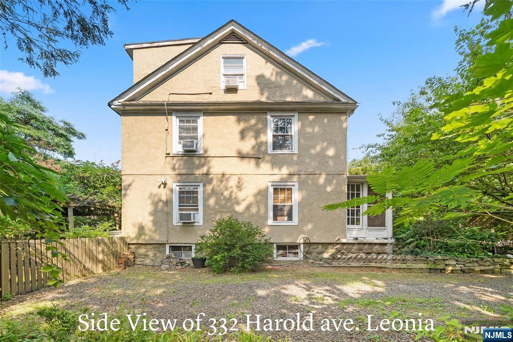 Homes for sale in Leonia, NJ | 332 Harold Ave, Leonia, NJ 07605 | MLS# 26027220
