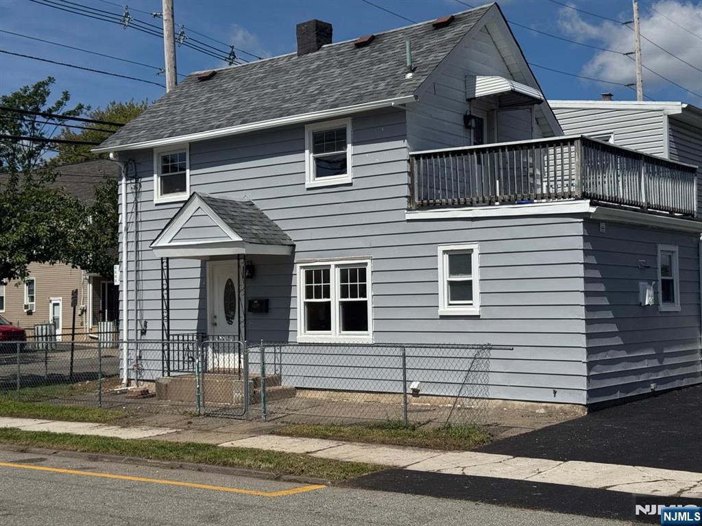 118 Palisade Avenue - Photo 1