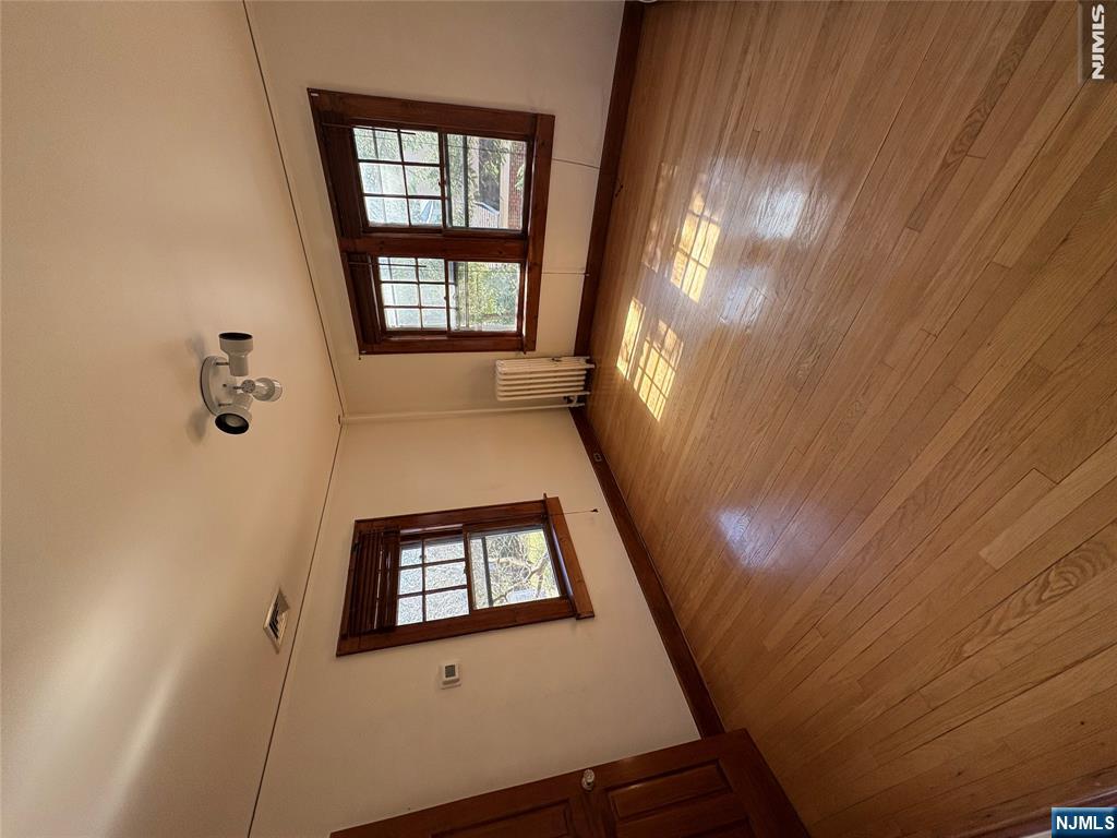 325 Bogert Avenue - Photo 4