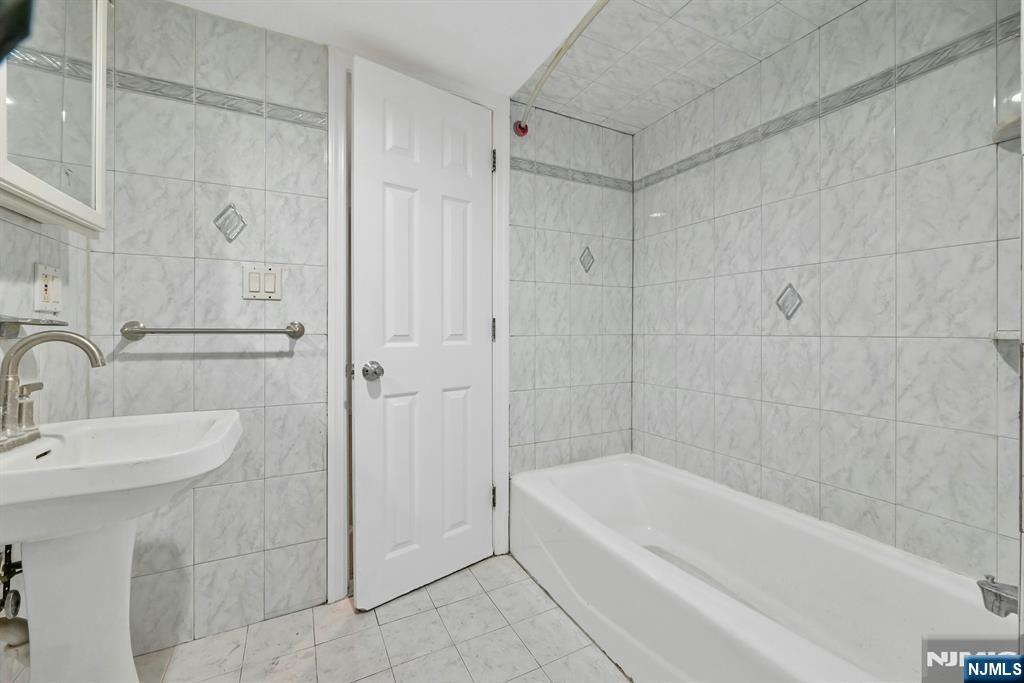 8804 3rd Avenue — photo 7