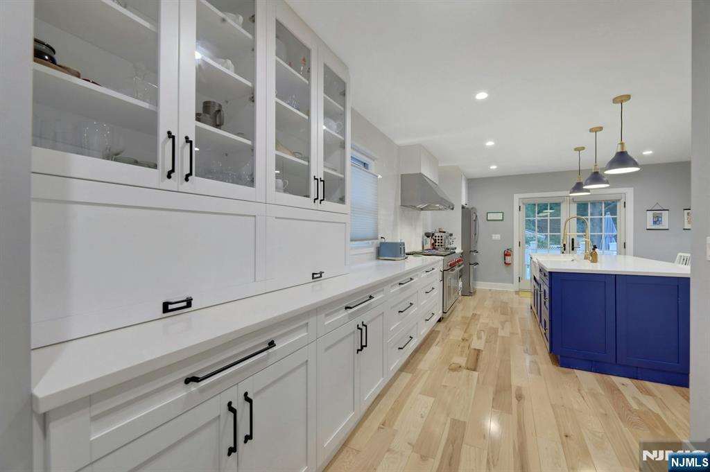 106 Lake Street — photo 15