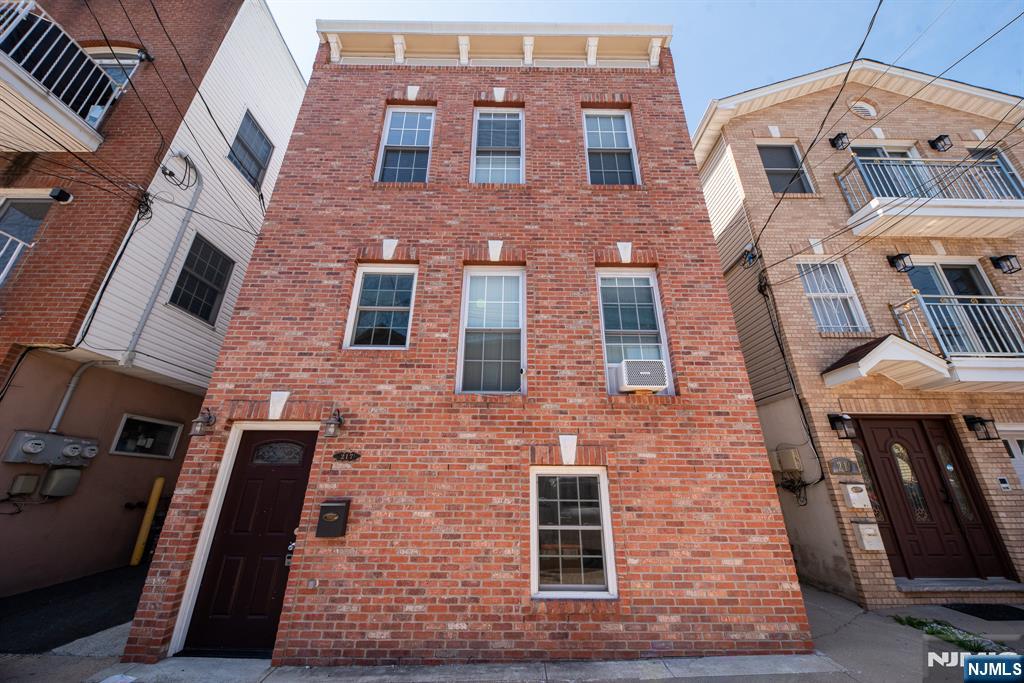 217 South Street 2