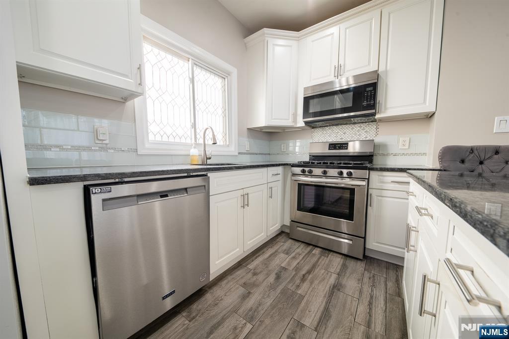 217 South Street 2 - Photo 2