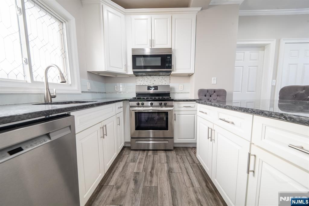 217 South Street 2 - Photo 3
