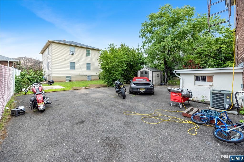 324 Union Street - Photo 4