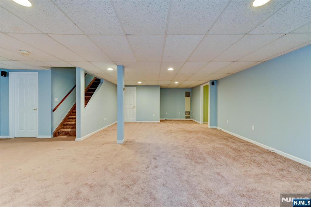 5 Meadow Court — photo 35