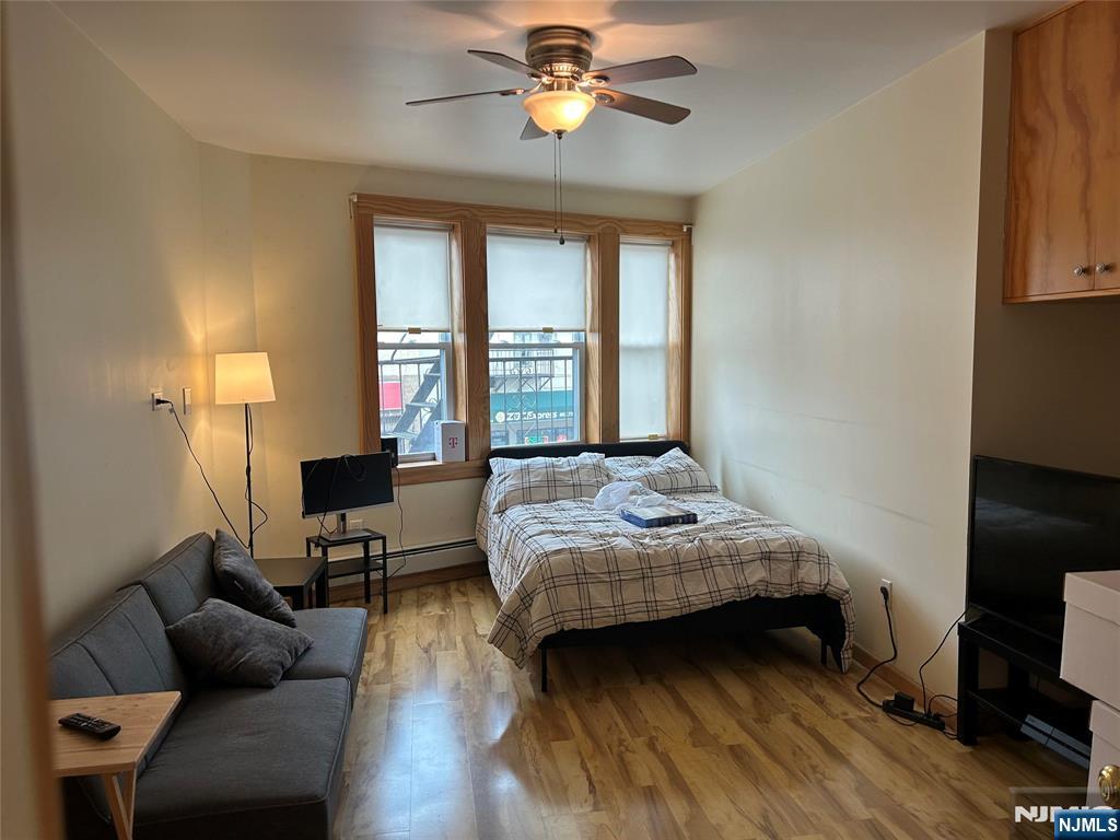 1109 Main Avenue 2 - Photo 4