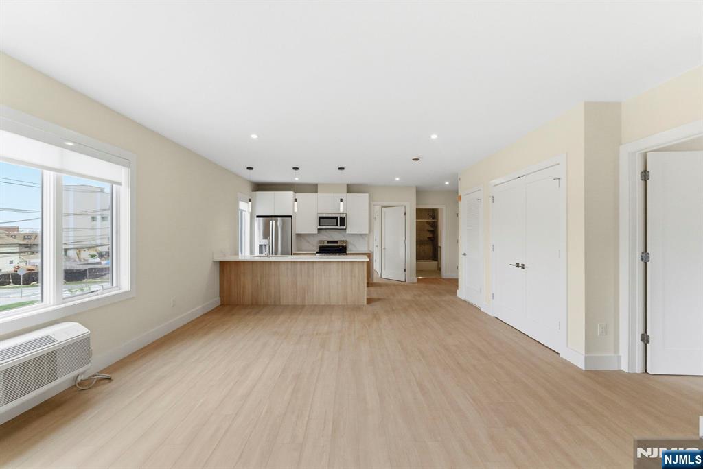 850 Broad Avenue B - Photo 5