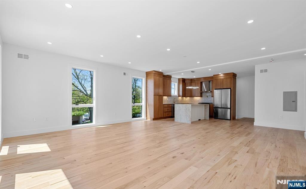 853 Pleasantview Terrace 1 - Photo 5