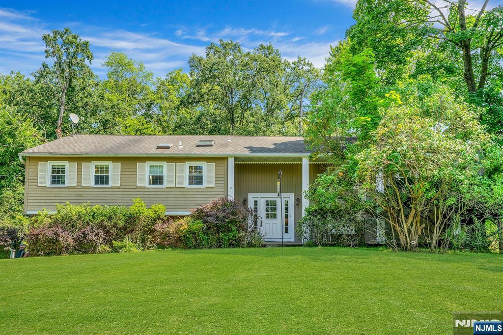 260 River Drive - Photo 3