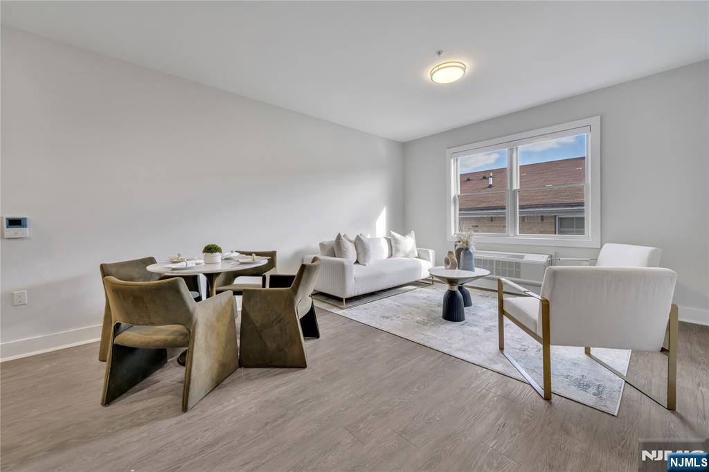 491 Walker Street 3F - Photo 1