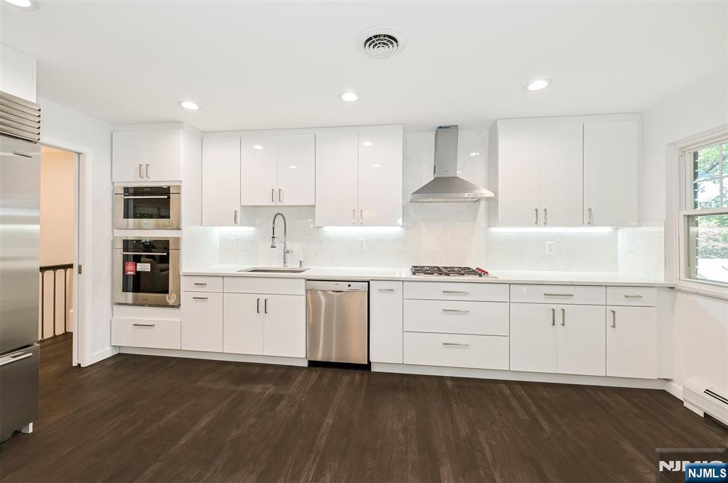 39 Hickory Street — photo 11