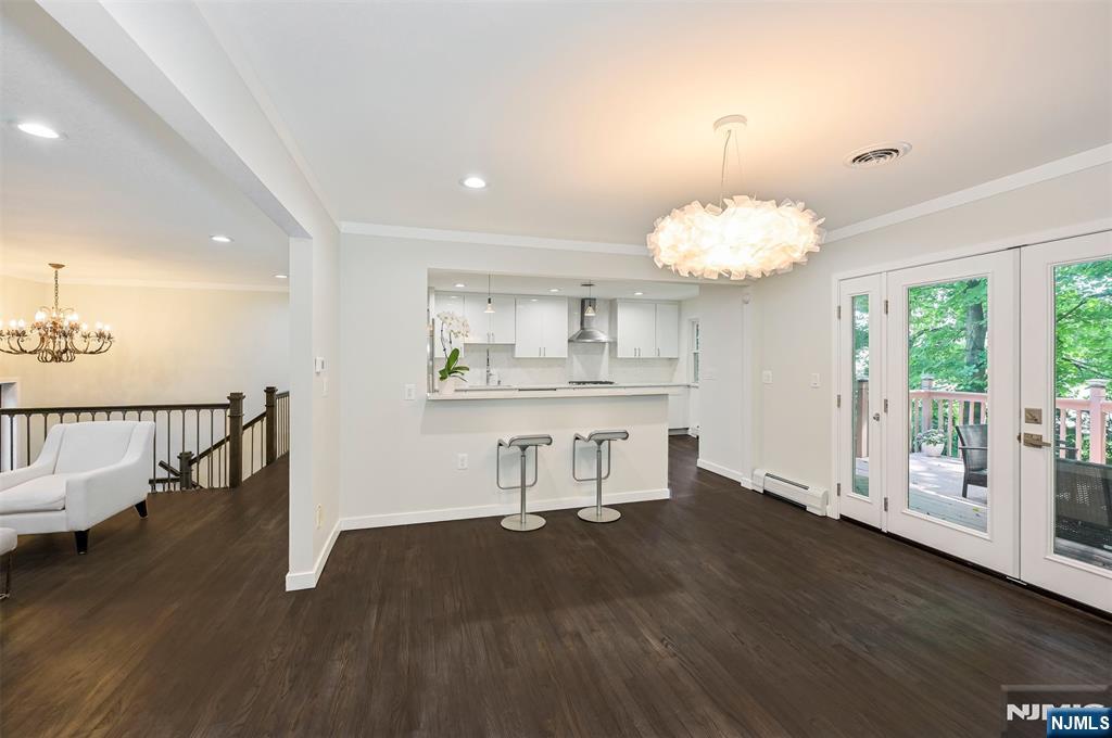 39 Hickory Street — photo 12