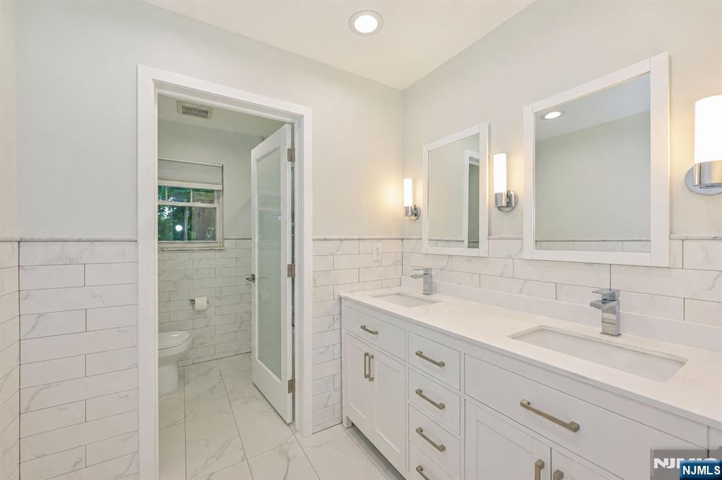 39 Hickory Street — photo 18