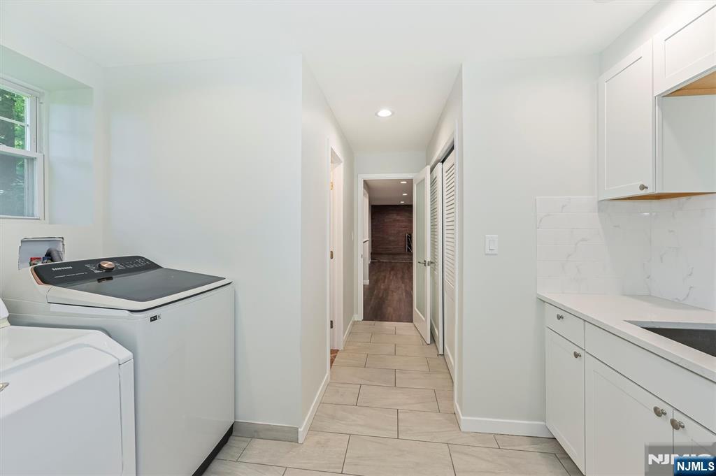 39 Hickory Street — photo 24