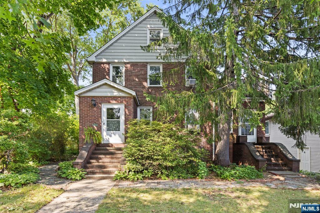 173 Linwood Ave, Bogota, NJ 07603