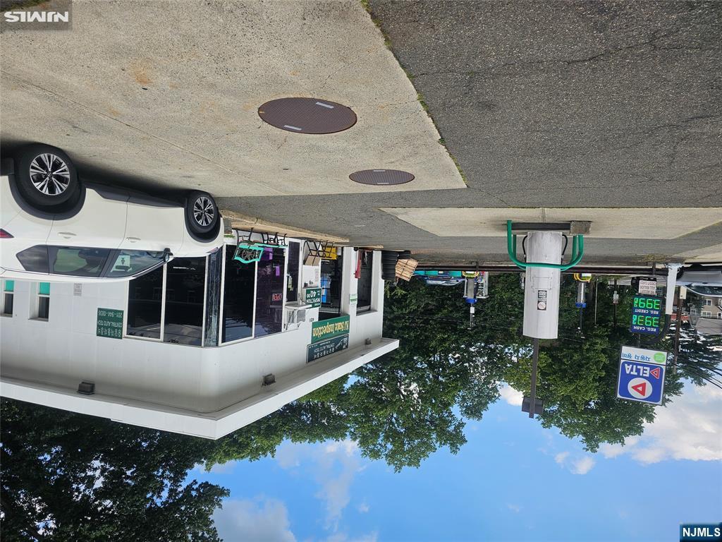 431 Broad Avenue — photo 3
