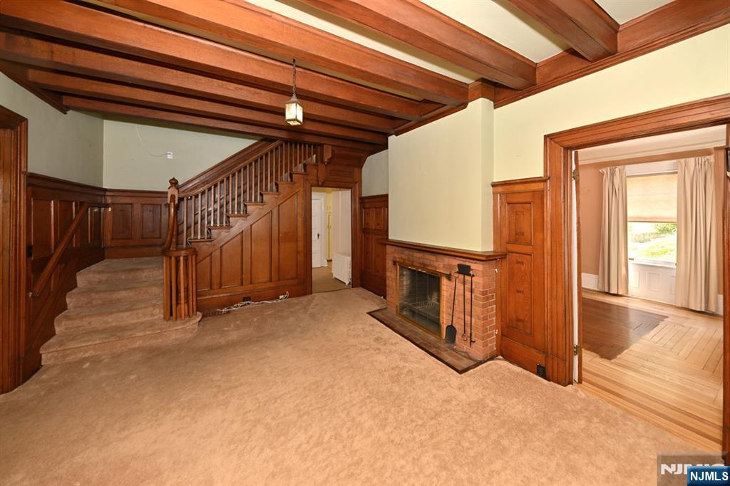 145 Park Avenue - Photo 4