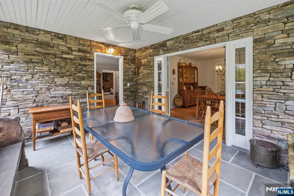 249 Saddle River Road — photo 13