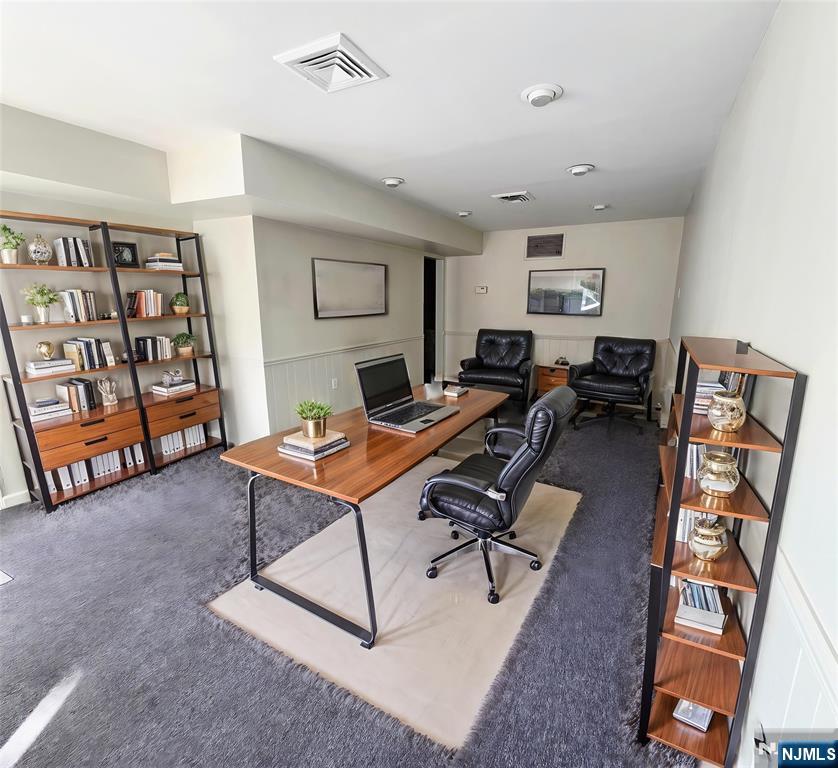 195 3rd Avenue - Photo 2