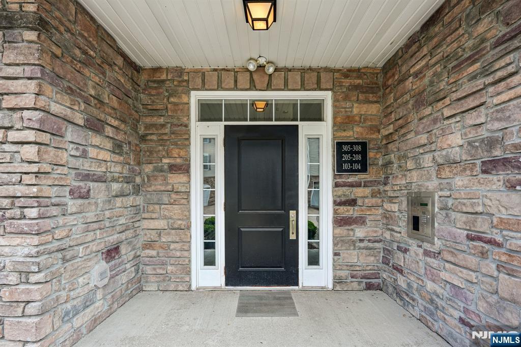 2nd image of 43 Elston Ct #207, Wanaque, NJ 07420 | MLS# 26027527