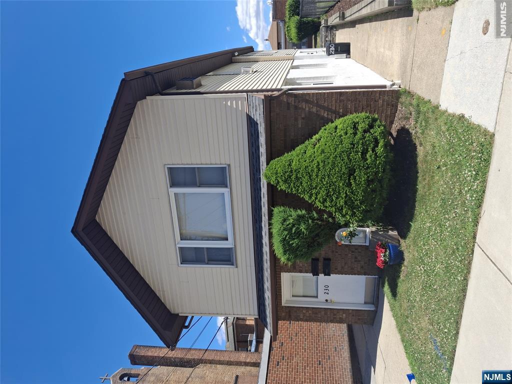 230 13th Street - Photo 1