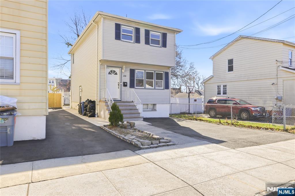 88 Columbus Avenue - Photo 1