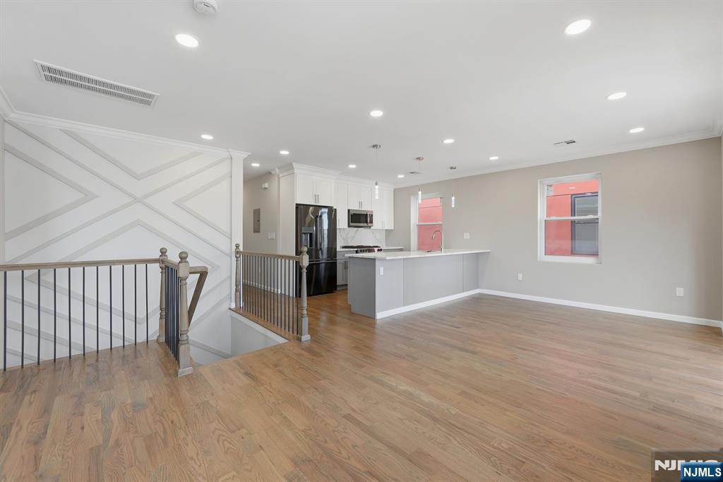 434 10th Street — photo 19