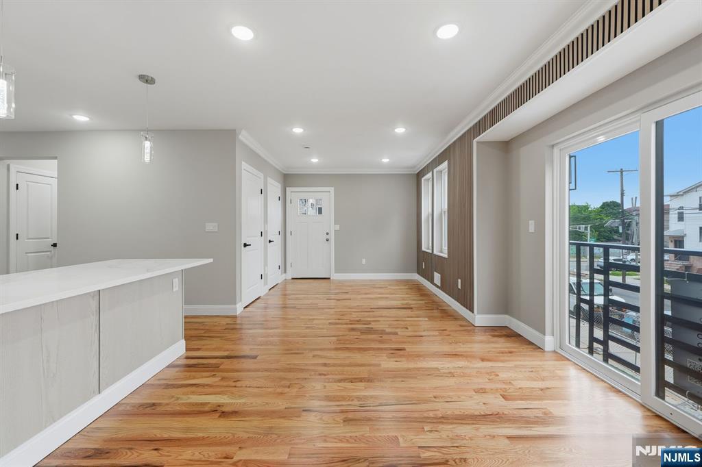 434 10th Street - Photo 4