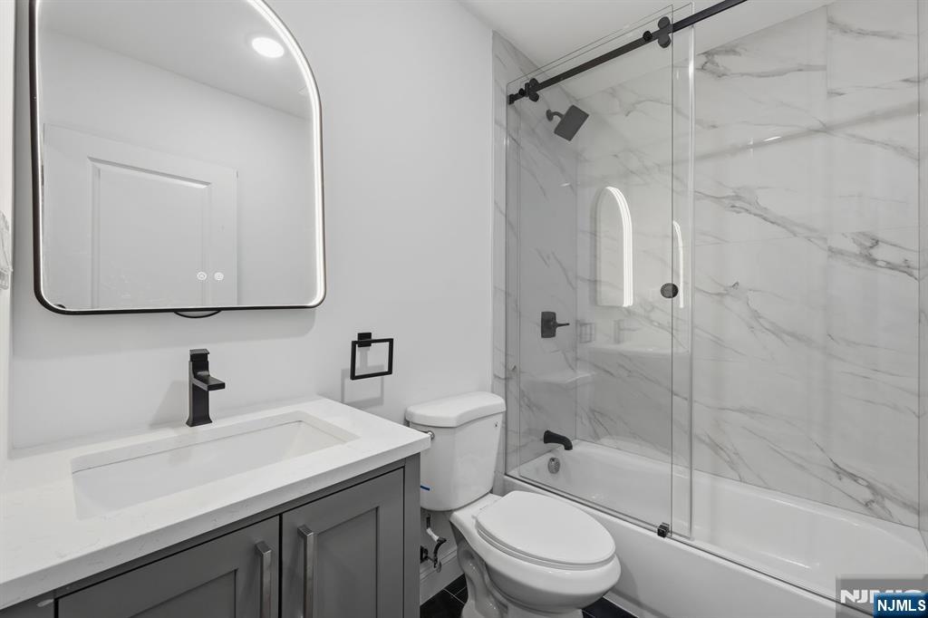 434 10th Street — photo 7